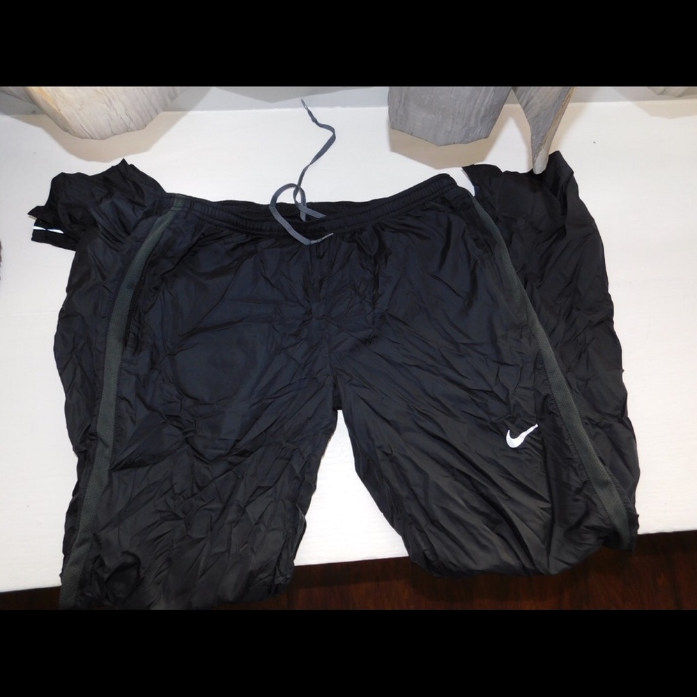 Nike Windbreaker Women’s Sweatpants